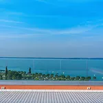 Arca Aparthotel Bardolino